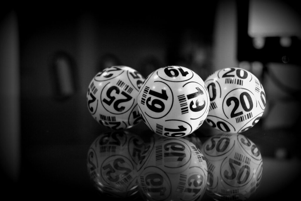 bingo, balls, beads-4466817.jpg
